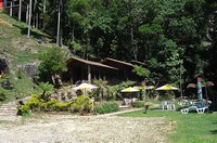 hoteis-em-aguas-mornas-sc-cascata-das-bromelias