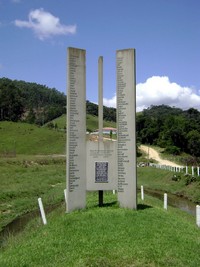 hoteis-em-aguas-mornas-sc-monumento-aos-imigrantes