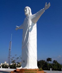hoteis-em-barra-velha-sc-monumento-cristo-redentor