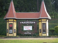 hoteis-em-fraiburgo-sc-praca-maria-frey