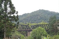hoteis-em-guararema-sp-ponte-de-ferro