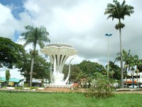 hoteis-em-inhumas-go-praca-belarmino-essado