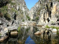 hoteis-em-jaboticatubas-mg-canyon-bandeirinhas